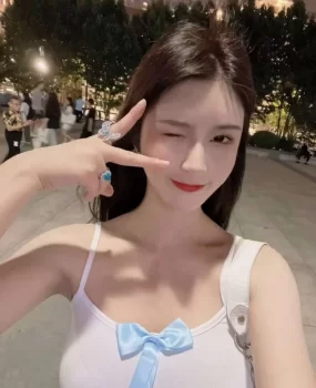 腿长腰细胸大美颜末