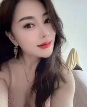南京南站骚骚老师